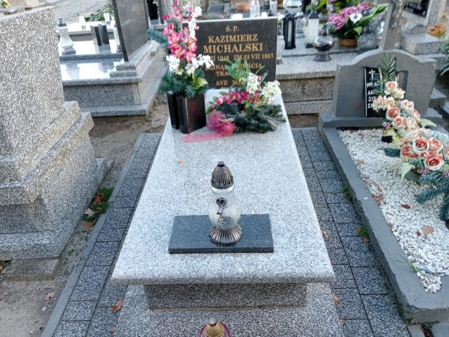 Grób Kazimierz Michalski