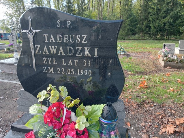 Tadeusz Zawadzki Leźnica Wielka - Grobonet - Wyszukiwarka osób pochowanych